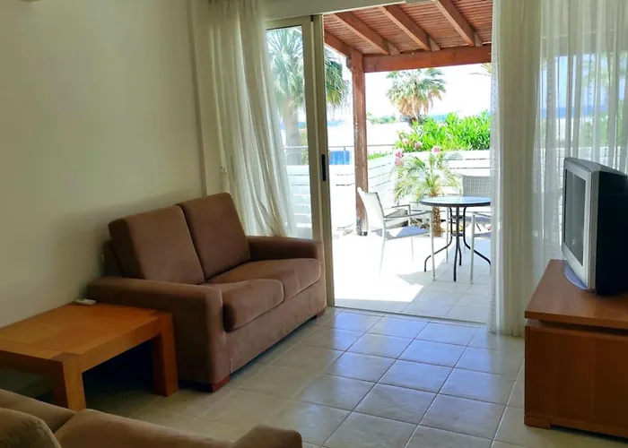 別荘 Sea Paradise - Beachfront Escape With Sea View Polis