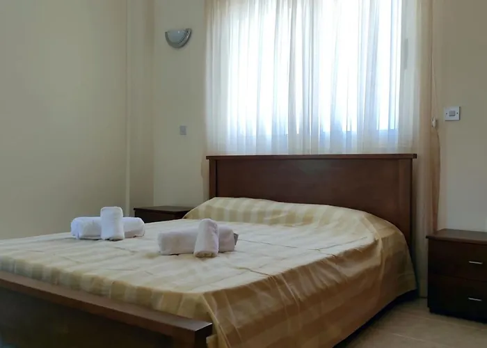 Sea Paradise - Beachfront Escape With Sea View 別荘 *